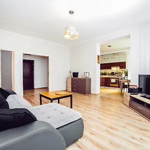 apartament-chopin.kolobrzeghotels.com/